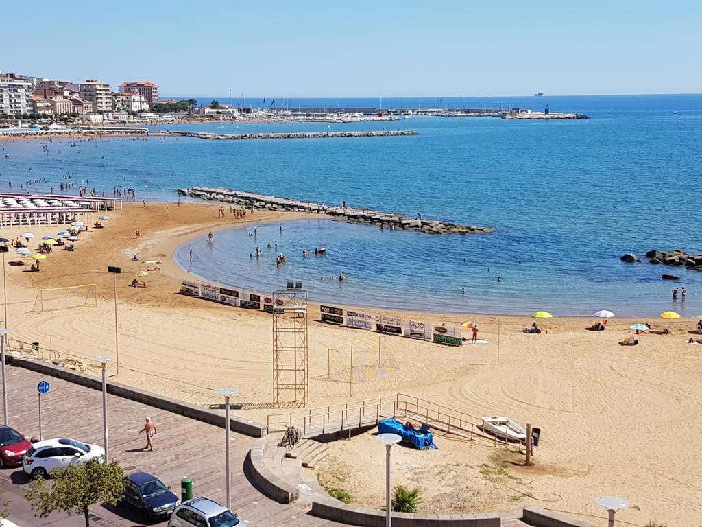 Bed and Breakfast Il Girasole Crotone Exterior foto